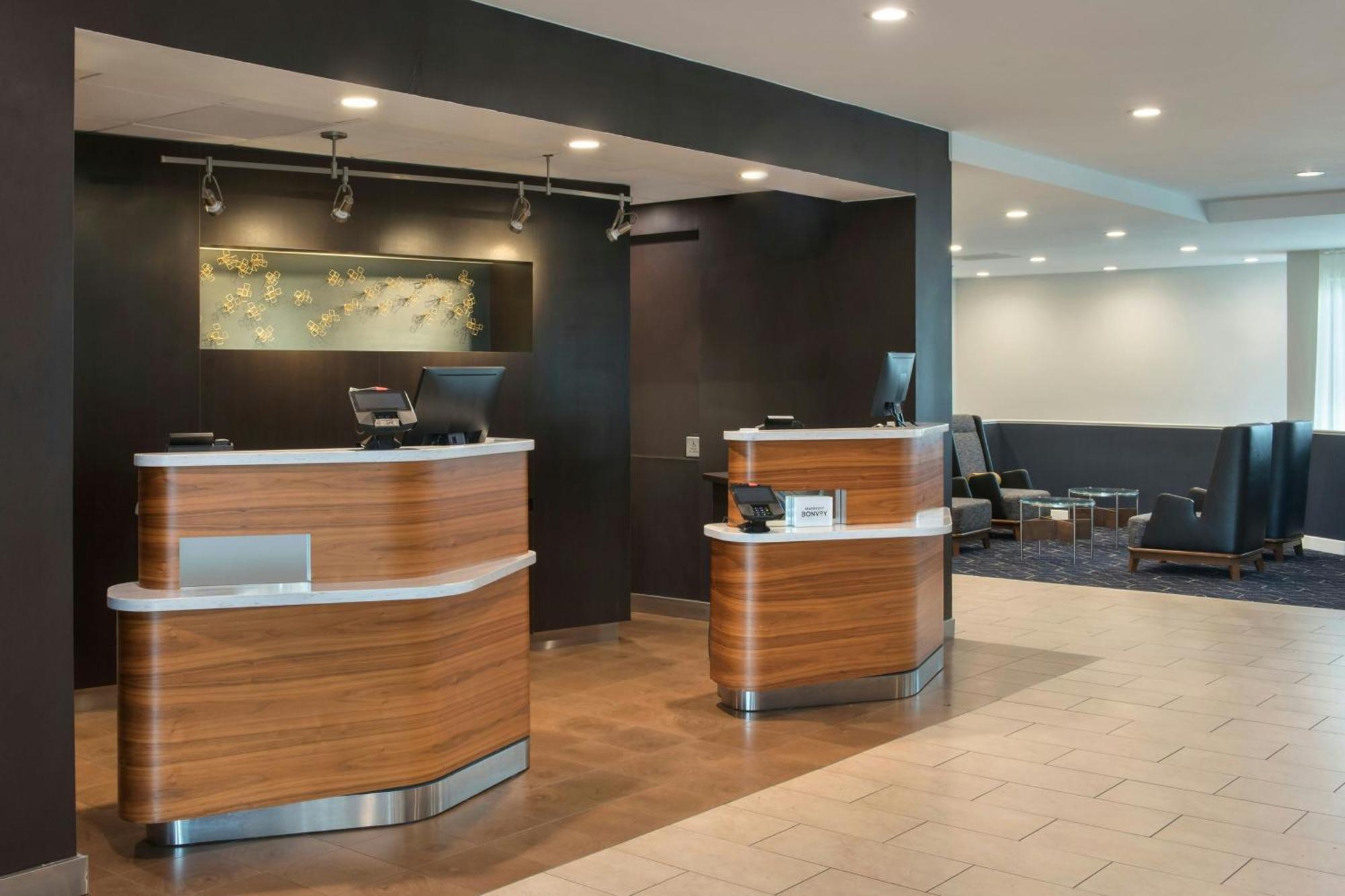 Courtyard By Marriott Silver Spring North/White Oak Eksteriør bilde