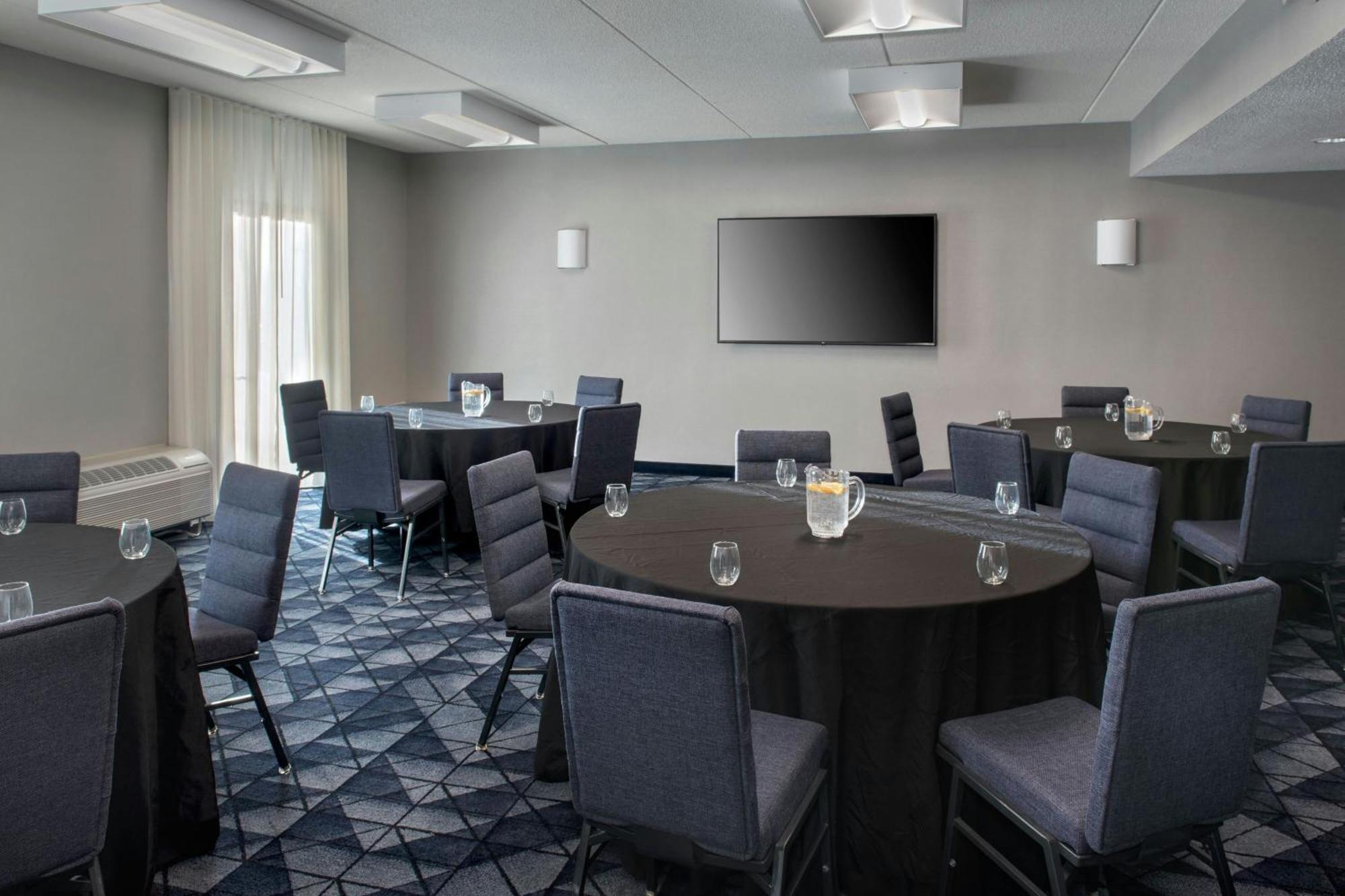 Courtyard By Marriott Silver Spring North/White Oak Eksteriør bilde