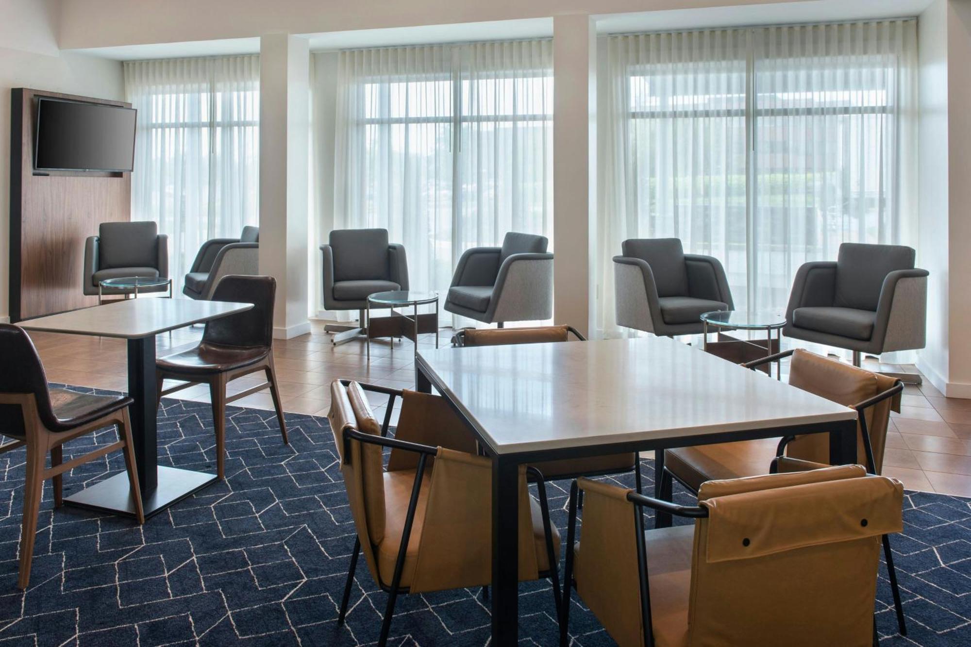 Courtyard By Marriott Silver Spring North/White Oak Eksteriør bilde