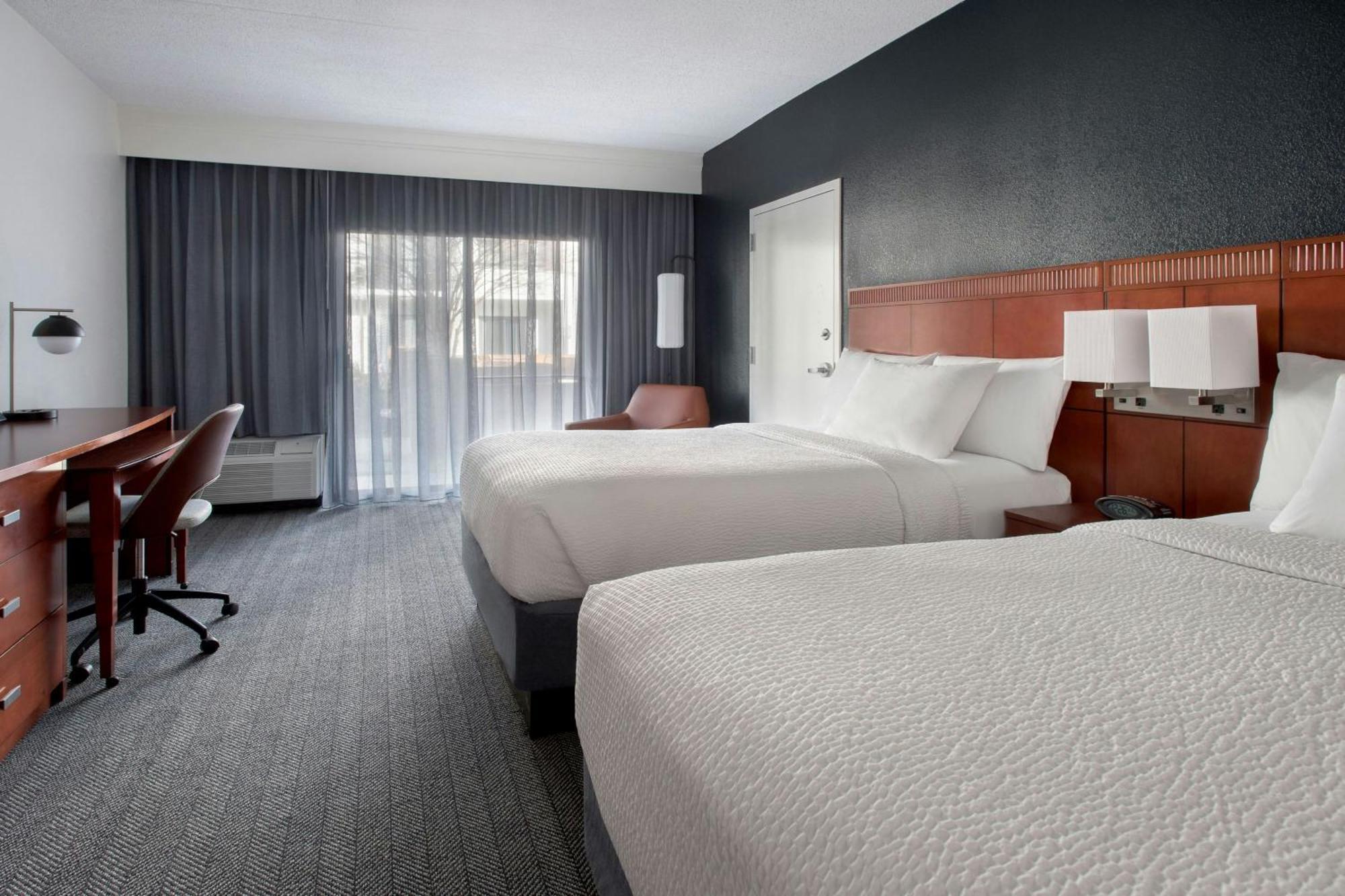 Courtyard By Marriott Silver Spring North/White Oak Eksteriør bilde